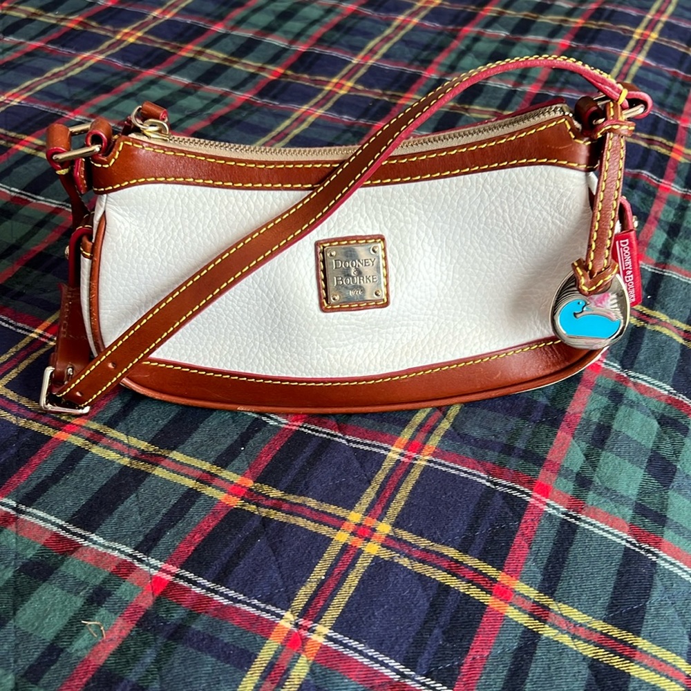 Dooney and Bourke, mini shoulder bag, perfect spring accessory!